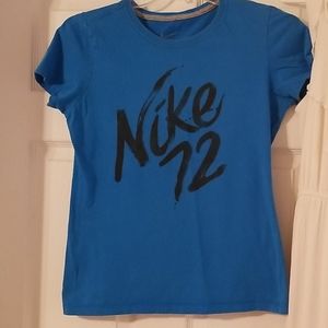 Ladies Nike T-shirt